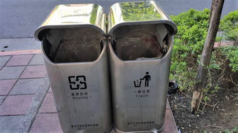 黑色大門風水 台北市垃圾桶位置